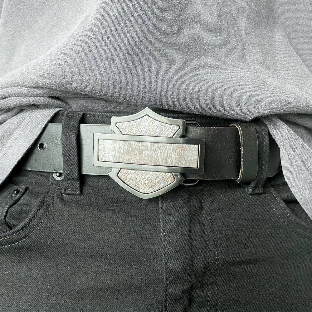 Harley Davidson | Genuine Leather Belt with Gunmetal Buckle and Embossed Logo